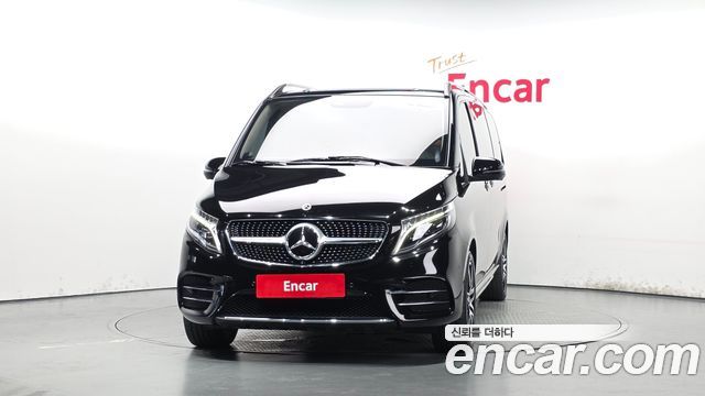 Mercedes-Benz V-Class V300 CDI W447 - фото 2