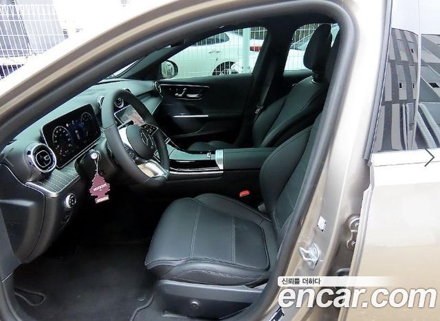 Mercedes-Benz C-Class W206 C200 4MATIC Avantgarde - фото 4