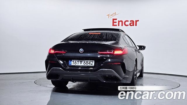 BMW 8-Series G15 M850i xDrive Gran Coupe - фото 3