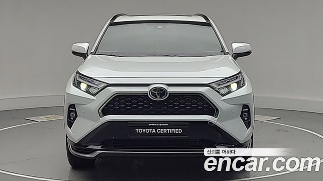 Toyota RAV4 5-го поколения 2.5 4WD PHEV XSE - фото 2