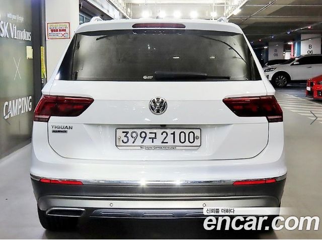 Volkswagen Tiguan 2.0 TDI Prestige - фото 3