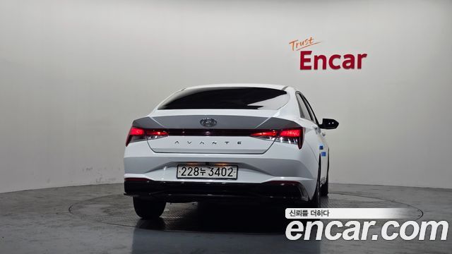 Hyundai Avante CN7, гибрид Smart - фото 3