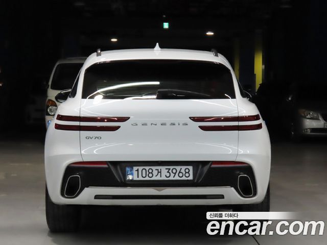 Genesis GV70 2.5T Gasoline 2WD - фото 2