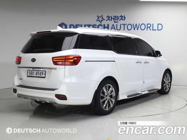 Kia Carnival Новый 9-Seater Noblesse - фото 1