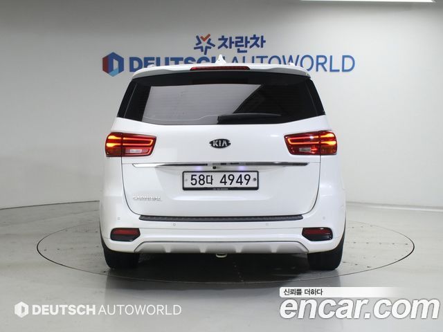 Kia Carnival Новый 9-Seater Noblesse - фото 3