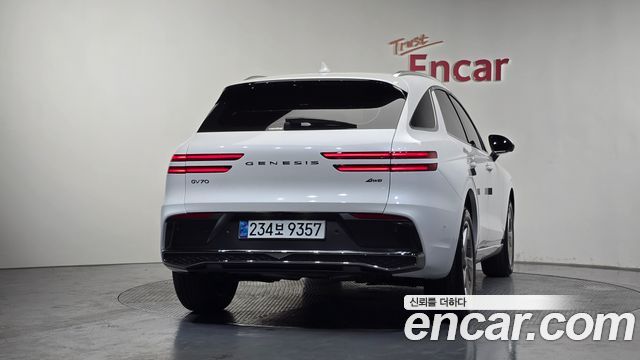 Genesis GV70 2.5T Gasoline AWD - фото 3