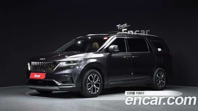 Kia Carnival 4-го поколения 11-Seater Noblesse - фото 0