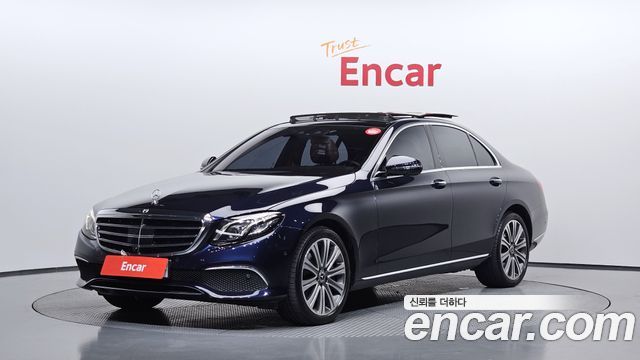 Mercedes-Benz E-Class W213 E400 4MATIC Exclusive - фото 0