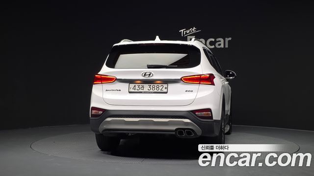 Hyundai Santafe TM Diesel 2.0 2WD Exclusive - фото 3