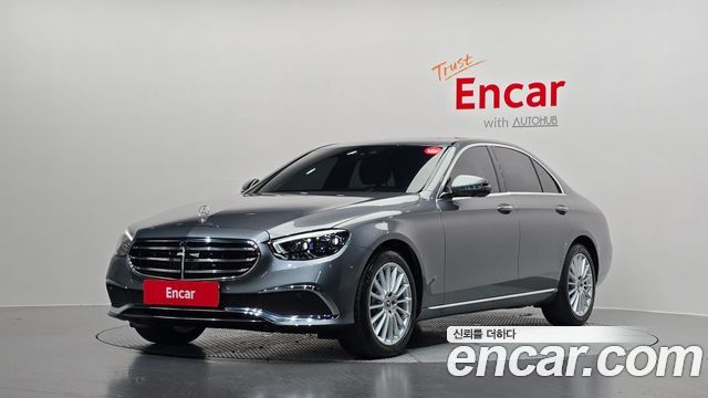 Mercedes-Benz E-Class W213 E250 Exclusive - фото 0