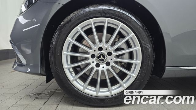 Mercedes-Benz E-Class W213 E250 Exclusive - фото 4