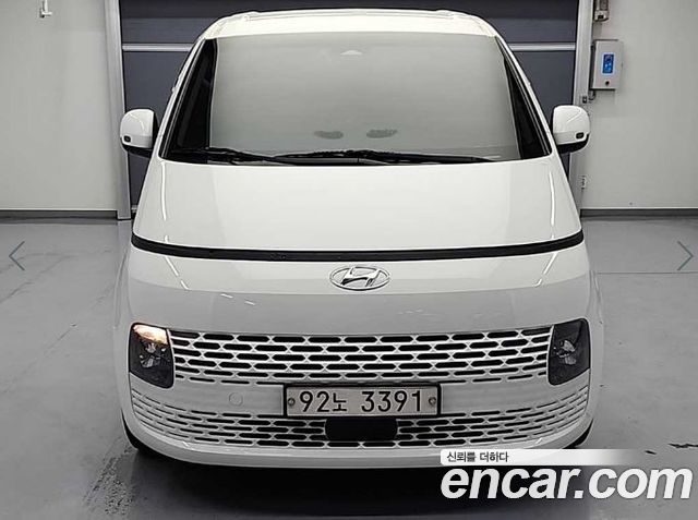 Hyundai Staria Cargo 3-Seater Modern - фото 1