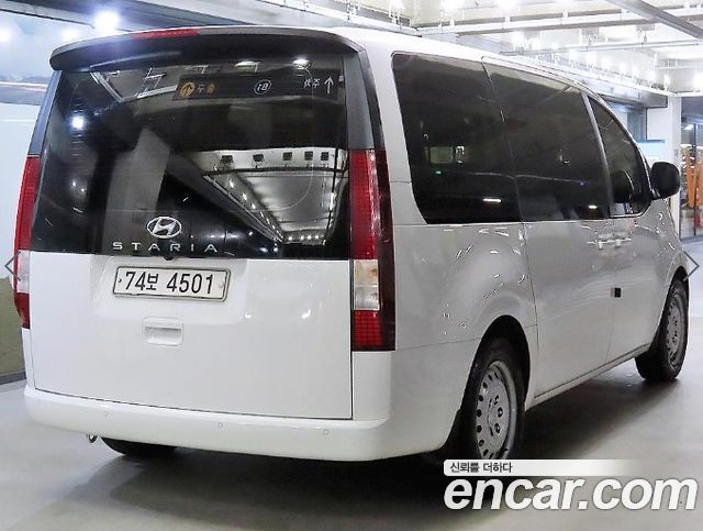 Hyundai Staria Tourer 11-Seater Smart - фото 3