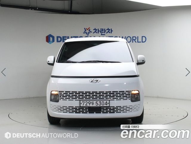 Hyundai Staria Tourer 11-Seater Modern - фото 2