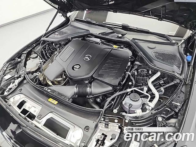 Mercedes-Benz E-Class W214 E300 4MATIC Exclusive - фото 4