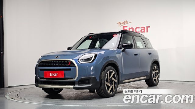 Mini Countryman 3-го поколения ALL4 Favoured - фото 0