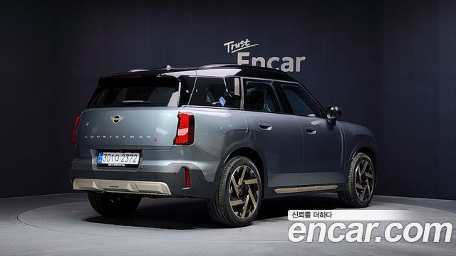 Mini Countryman 3-го поколения ALL4 Favoured - фото 1