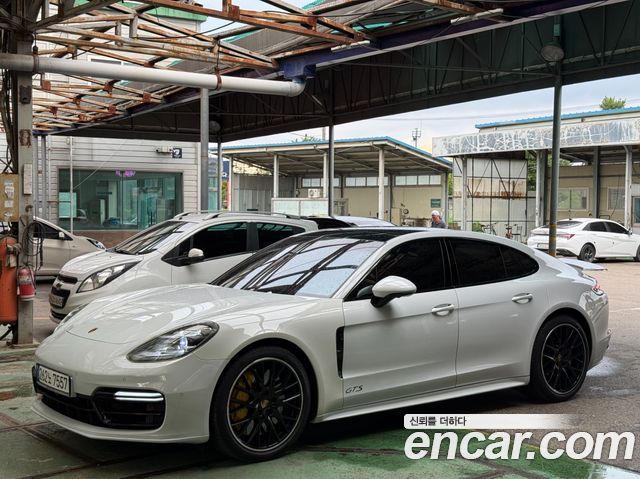 Porsche Panamera 4.0 GTS - фото 1