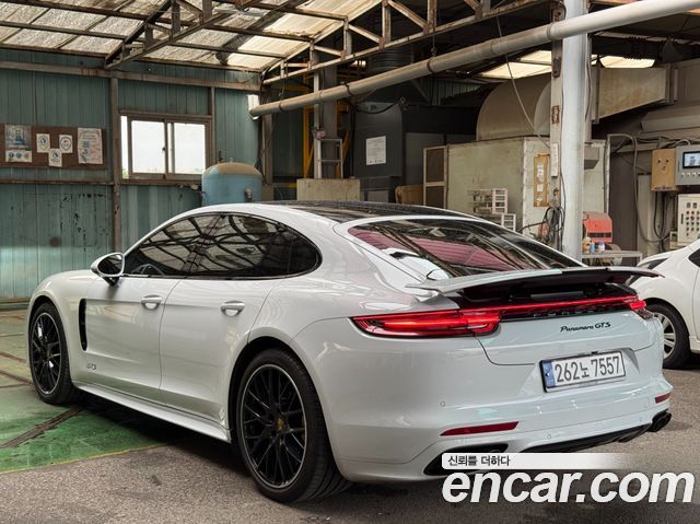 Porsche Panamera 4.0 GTS - фото 3