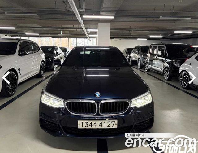 BMW 5-Series G30 530i xDrive M Sport Package Plus - фото 0