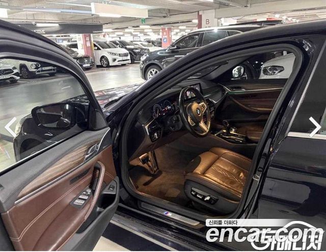 BMW 5-Series G30 530i xDrive M Sport Package Plus - фото 2