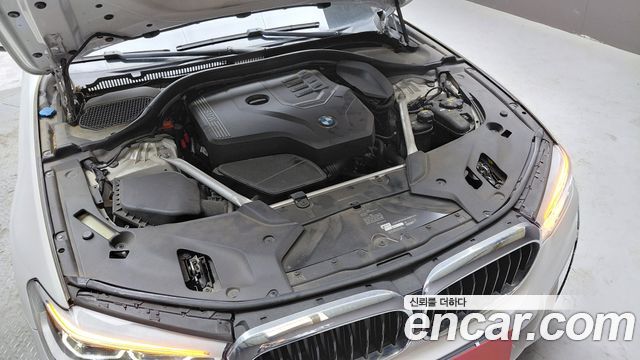 BMW 5-Series G30 530i xDrive M Sport Package Plus - фото 4