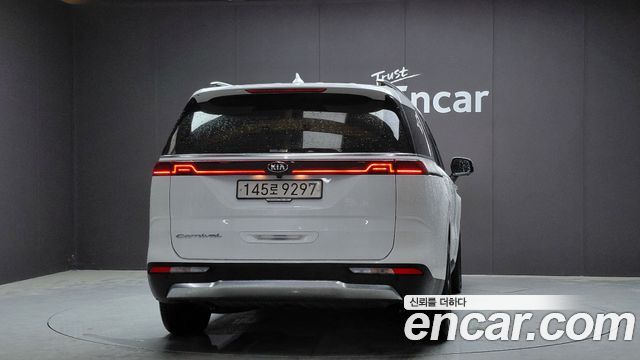 Kia Carnival 4-го поколения 9-Seater Signature - фото 3