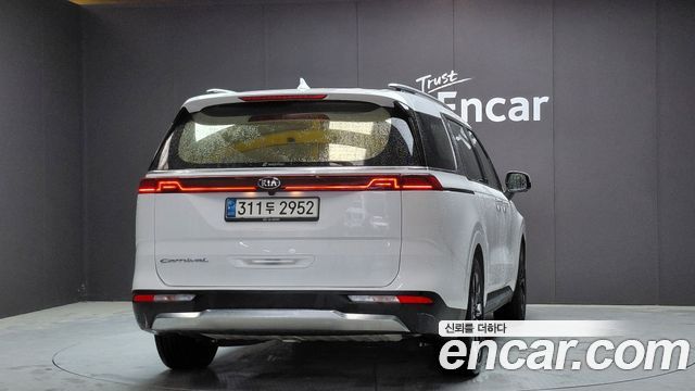 Kia Carnival 4-го поколения Gasoline 9-Seater Signature - фото 3