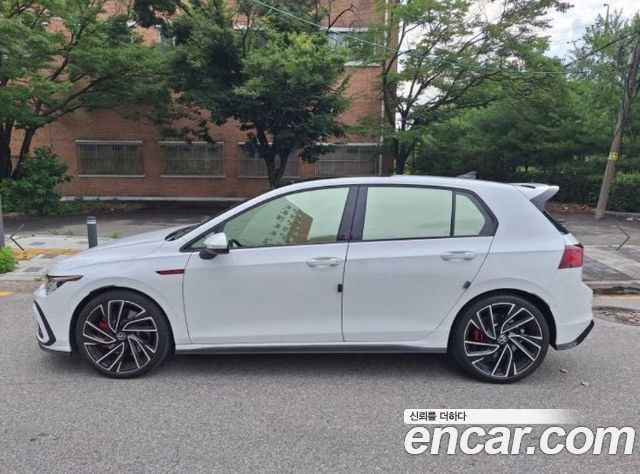 Volkswagen Golf 8-го поколения 2.0 GTI - фото 2