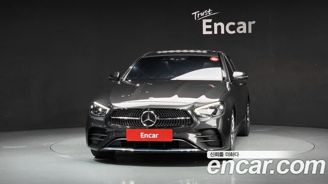 Mercedes-Benz E-Class W213 E220d 4MATIC AMG Line - фото 2