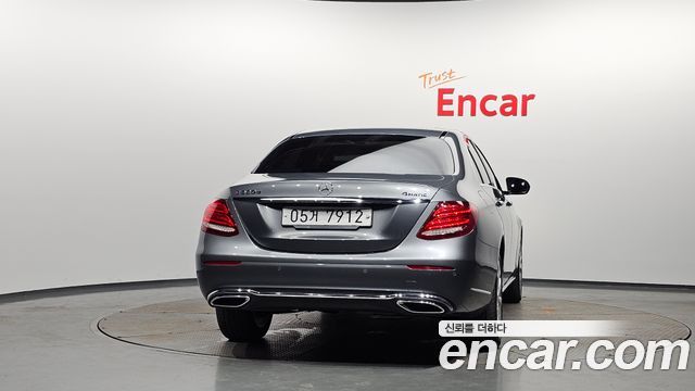 Mercedes-Benz E-Class W213 E220d 4MATIC Exclusive - фото 3