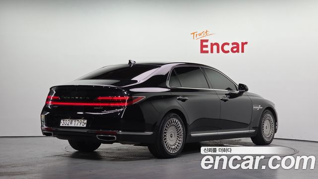 Genesis G90 3.8 AWD Premium Luxury - фото 1
