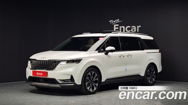 Kia Carnival 4-го поколения 9-Seater Signature - фото 0