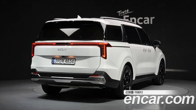 Kia Carnival Новый 4-го поколения 9-Seater Noblesse - фото 1