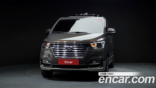 Hyundai Starex Новый 4WD Urban 9-Seater Exclusive - фото 2
