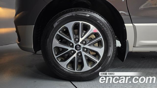 Hyundai Starex Новый 4WD Urban 9-Seater Exclusive - фото 4