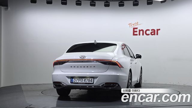 Hyundai Grandeur Новый IG, гибрид Le Blanc - фото 3