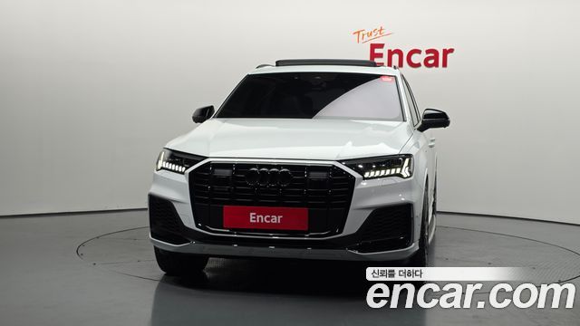 Audi Q7 55 TFSI Quattro Premium - фото 2