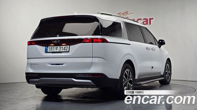 Kia Carnival 4-го поколения 9-Seater Prestige - фото 1