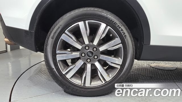 Land Rover Discovery Sport Sports 2.0 TD4 HSE Luxury - фото 4