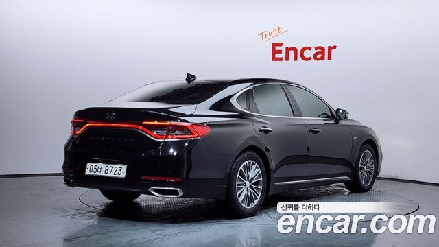 Hyundai Grandeur IG, гибрид Exclusive - фото 1