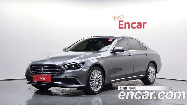 Mercedes-Benz E-Class W213 E250 Exclusive - фото 0