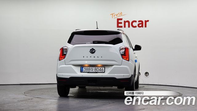 SsangYong Tivoli Gasoline 1.5 2WD V3 - фото 3