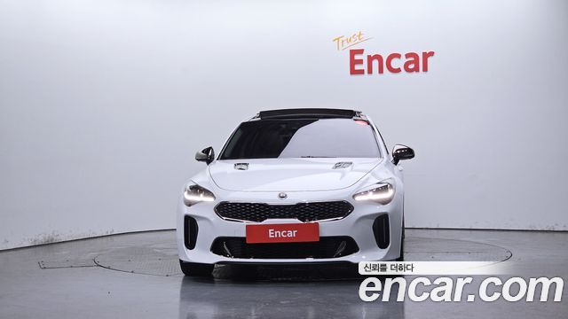 Kia Stinger 2.2 Diesel 2WD Dream Edition - фото 2