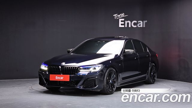 BMW 5-Series G30 530i M Sport Package Plus - фото 0