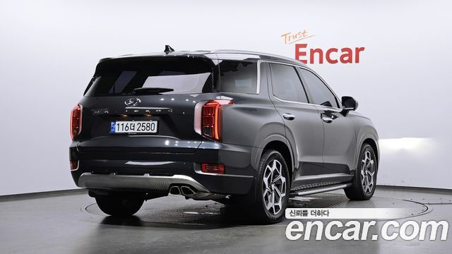 Hyundai Palisade Diesel 2.2 2WD Calligraphy - фото 1