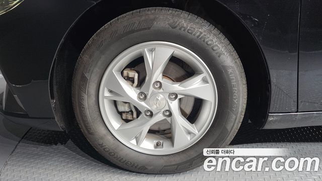 Hyundai Avante CN7 1.6 Smart - фото 4