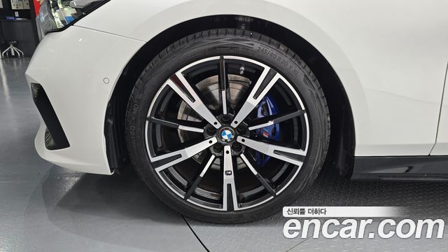 BMW 5-Series G60 530i xDrive M Sport - фото 4