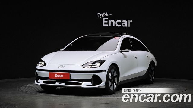 Hyundai Ioniq6 Long Range AWD Prestige - фото 0