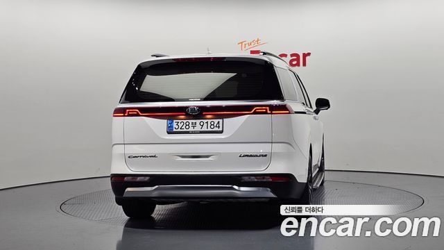 Kia Carnival 4-го поколения Gasoline 7-Seater Signature - фото 3